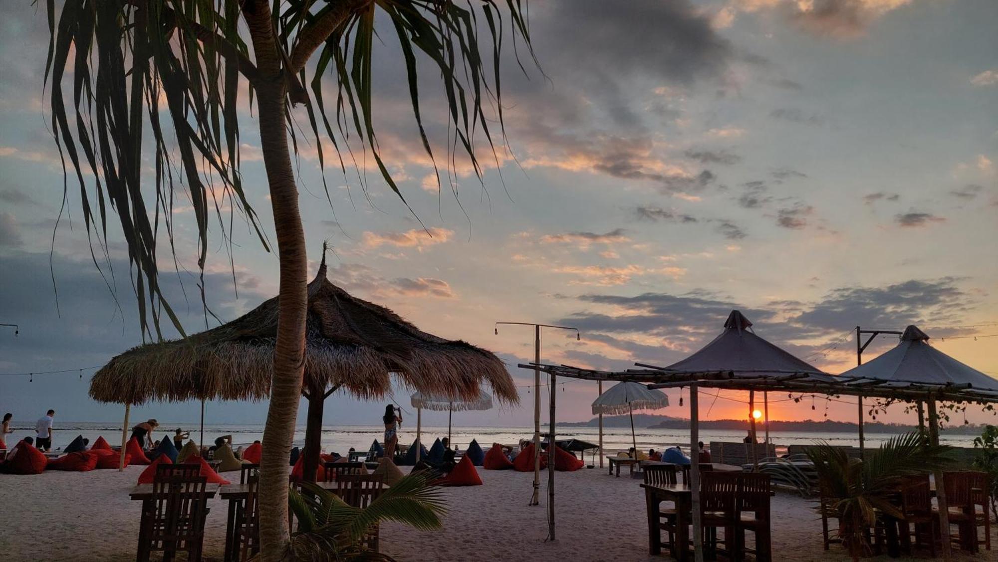 Salabose Cottages Gili Air Exterior photo