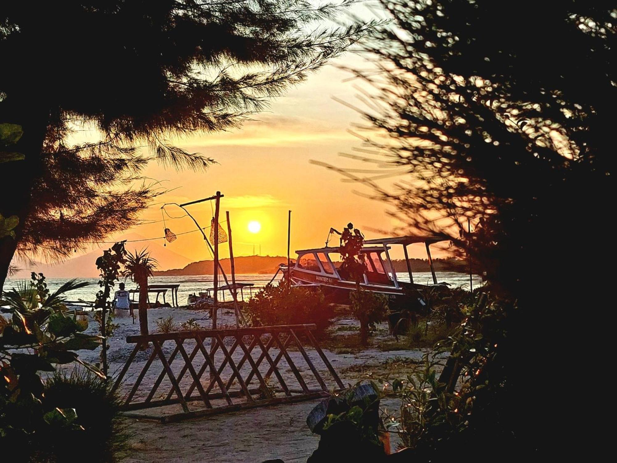 Salabose Cottages Gili Air Room photo